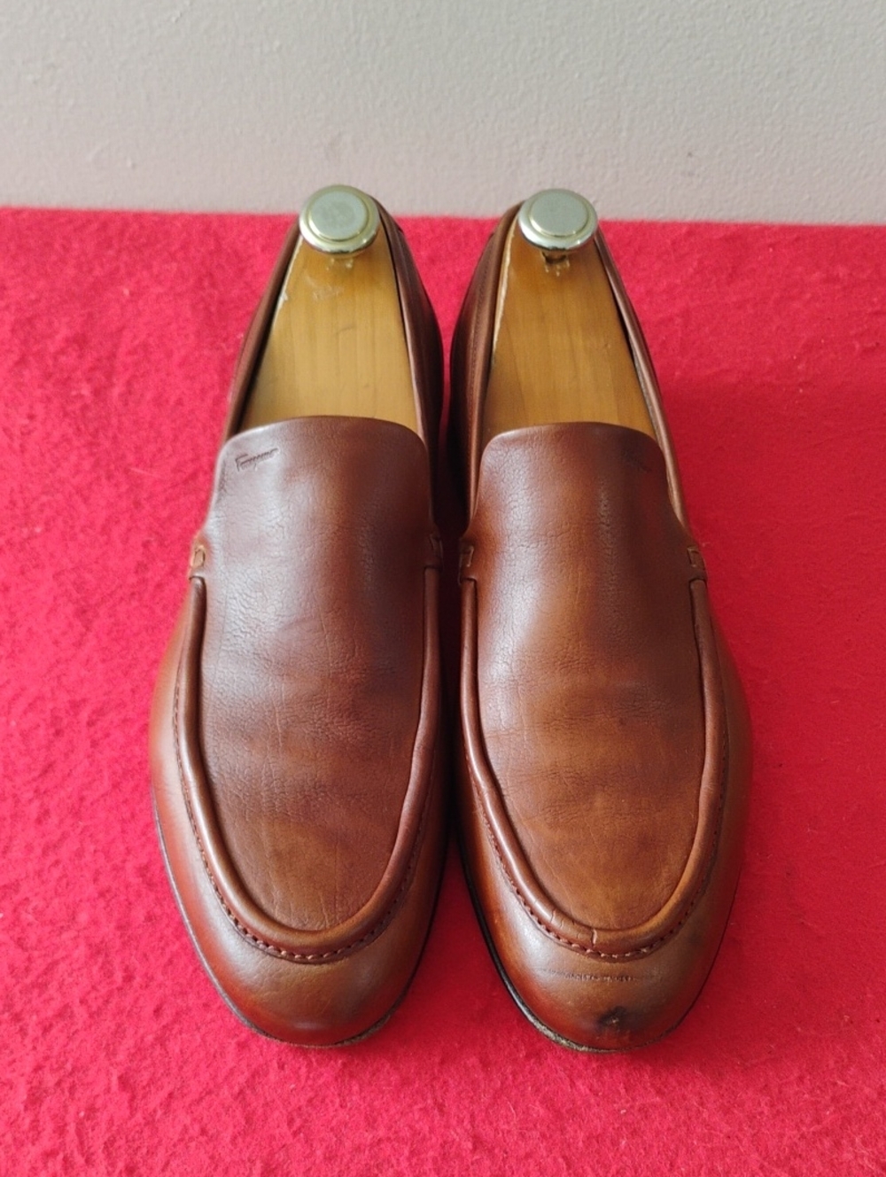 Salvatore Ferragamo Men's Chestnut Brown Leather Slip-On Loafers